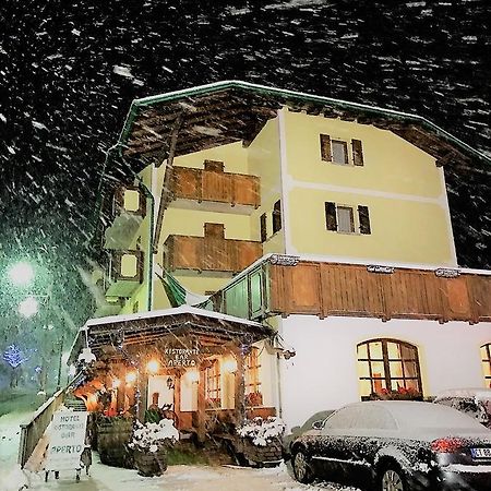 Hotel Tosa Madonna Buitenkant foto
