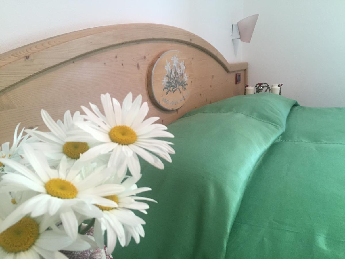 Hotel Tosa Madonna Buitenkant foto